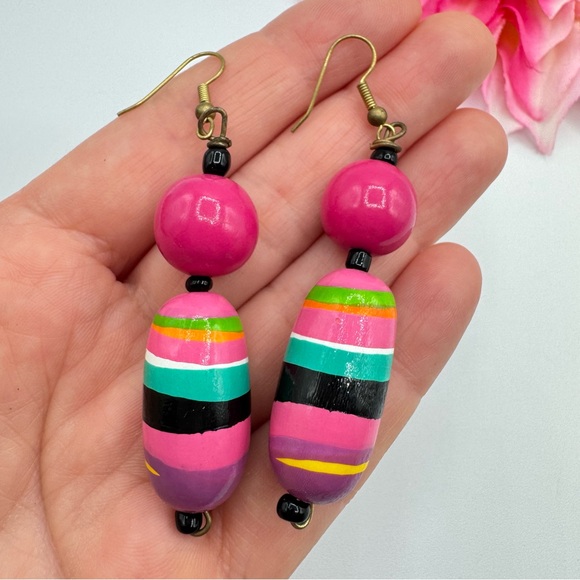 Vintage Hand Painted Bright Multicolor Wood Bead Dangle Earrings Whimsical Fun - Picture 3 of 7